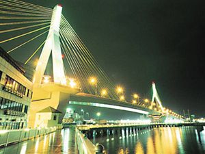 青森ベイブリッジ