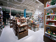 George’s 横浜ベイクォーター店