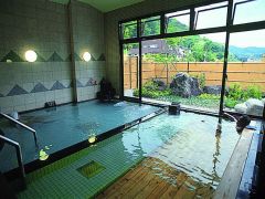 白州塩沢温泉 フォッサ・マグナの湯