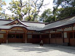 外宮神楽殿